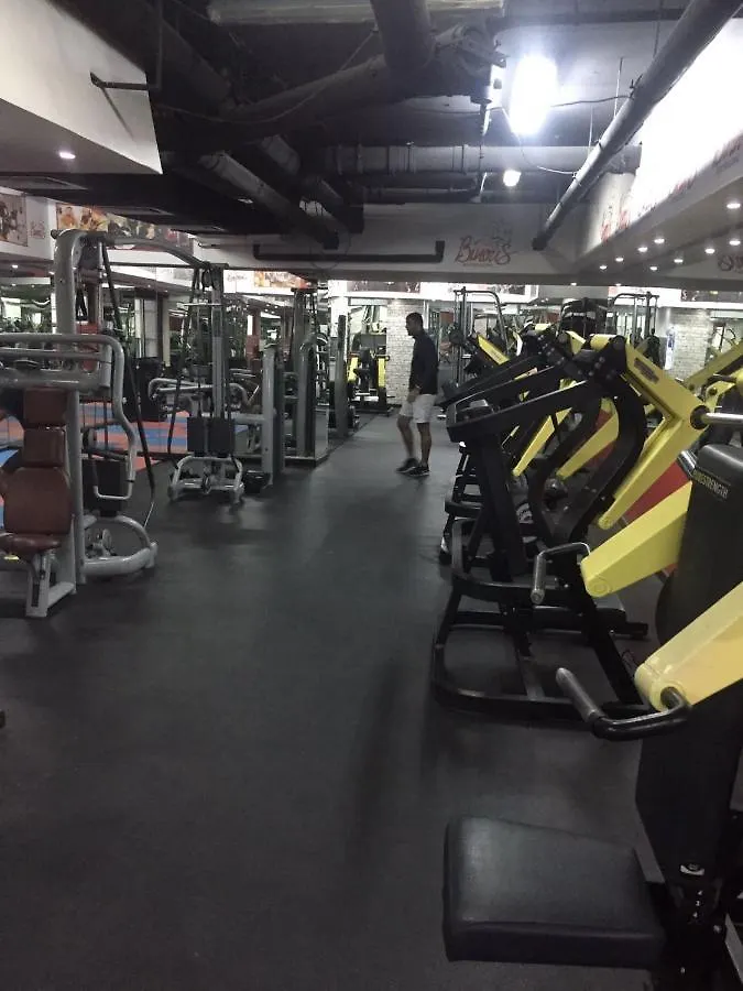 Kaya Hostel Dubai